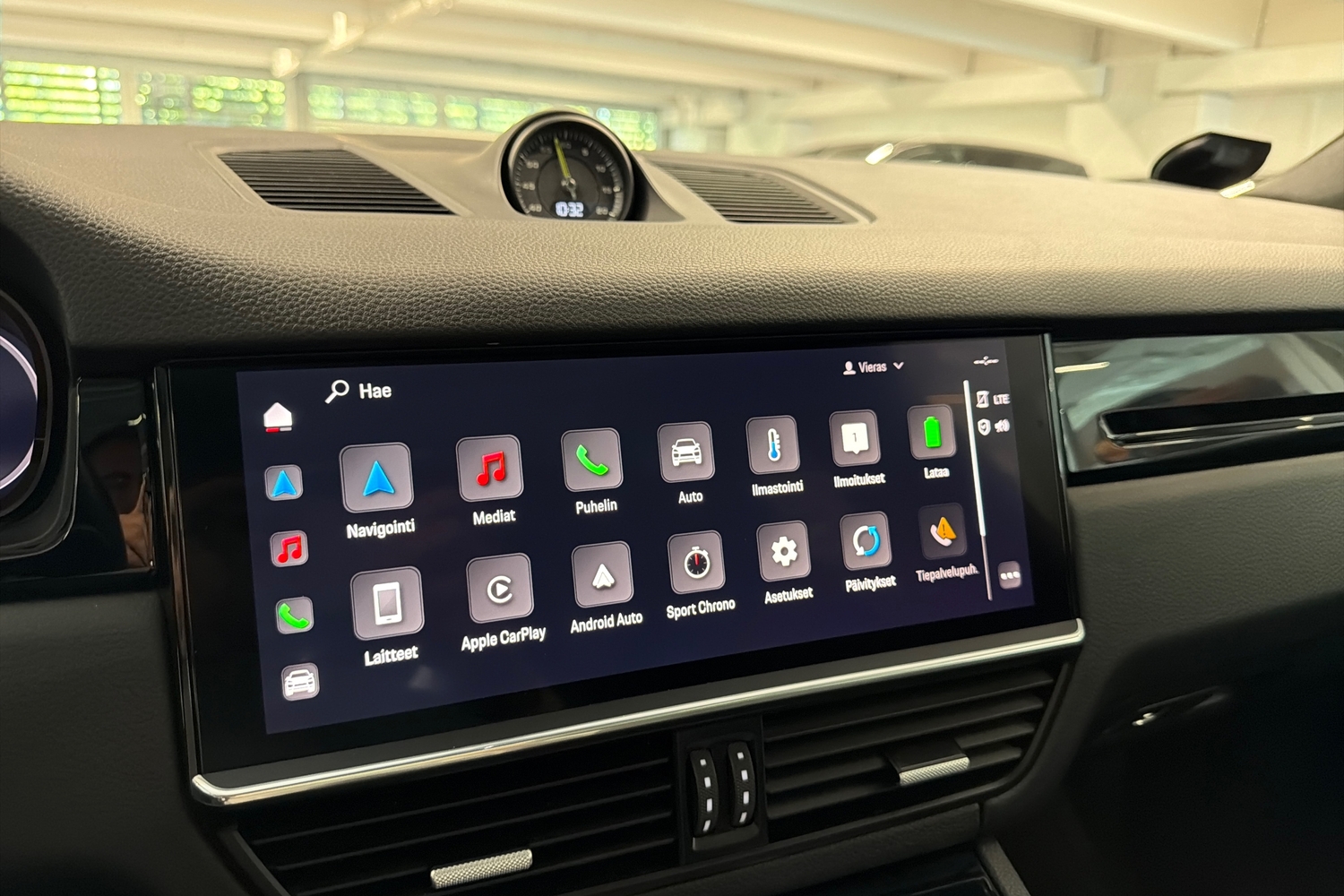 Porsche Cayenne vaihtoauto