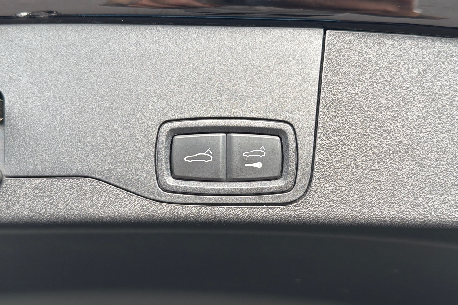 Porsche Taycan vaihtoauto