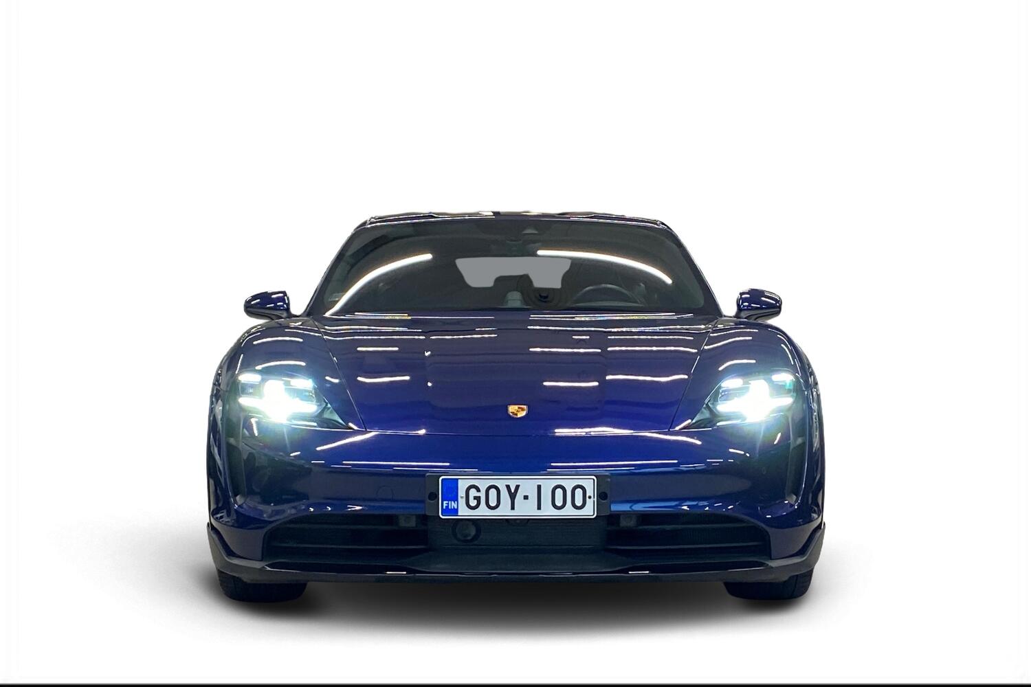 Porsche Taycan vaihtoauto