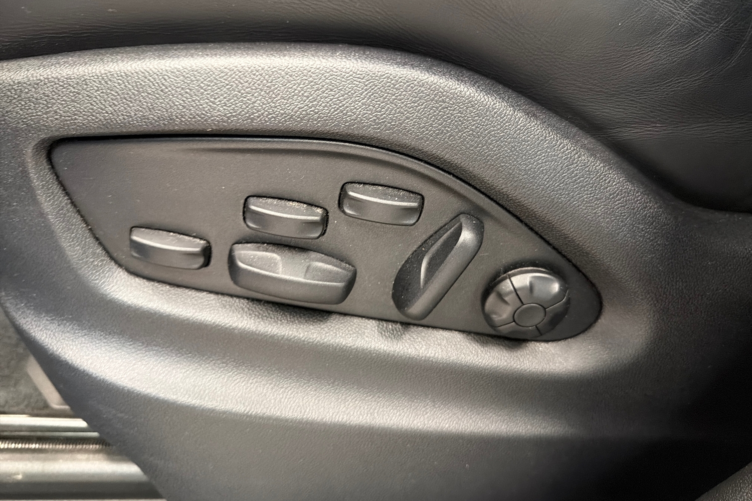 Porsche Cayenne vaihtoauto