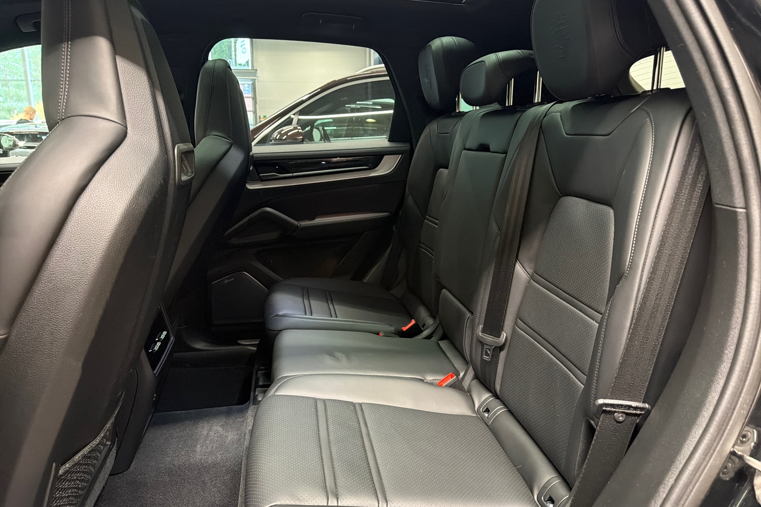 Porsche Cayenne vaihtoauto