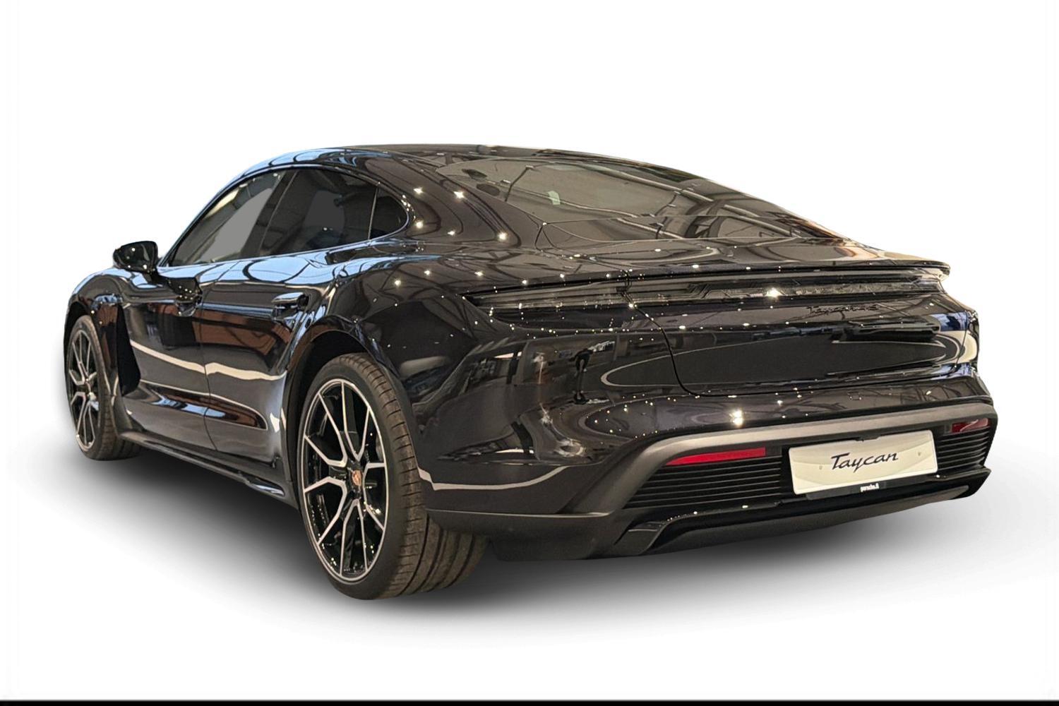 Porsche Taycan vaihtoauto