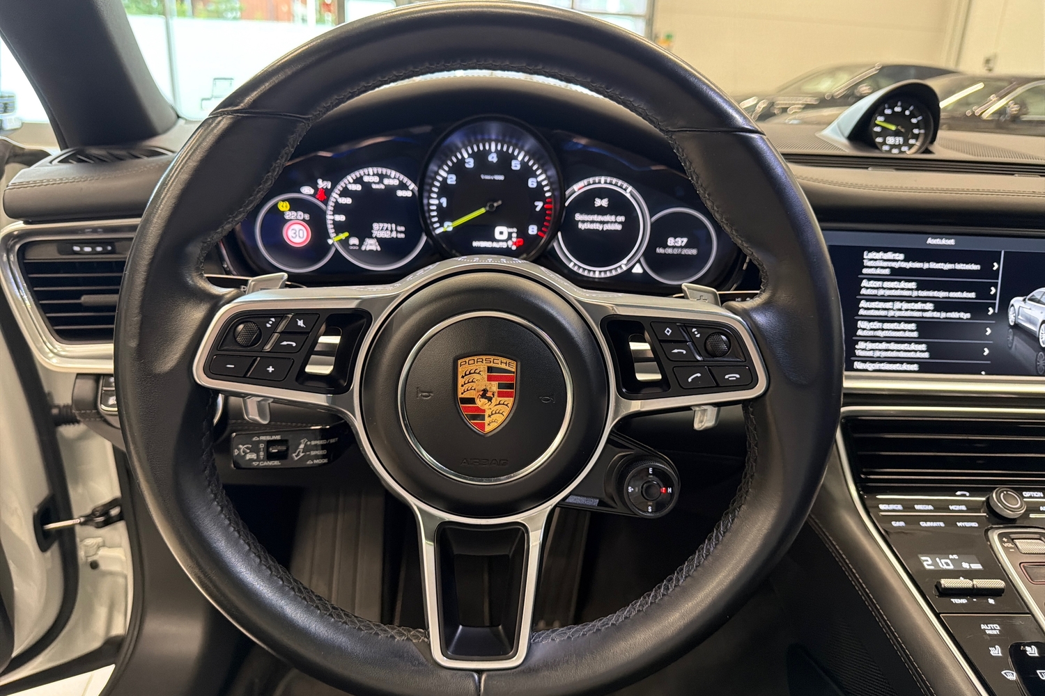 Porsche Panamera vaihtoauto