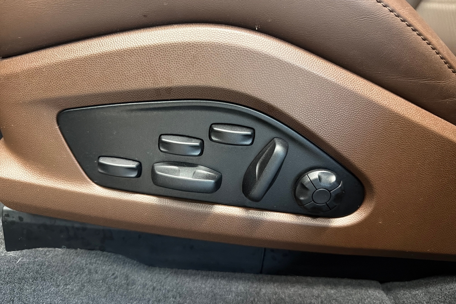Porsche Macan vaihtoauto
