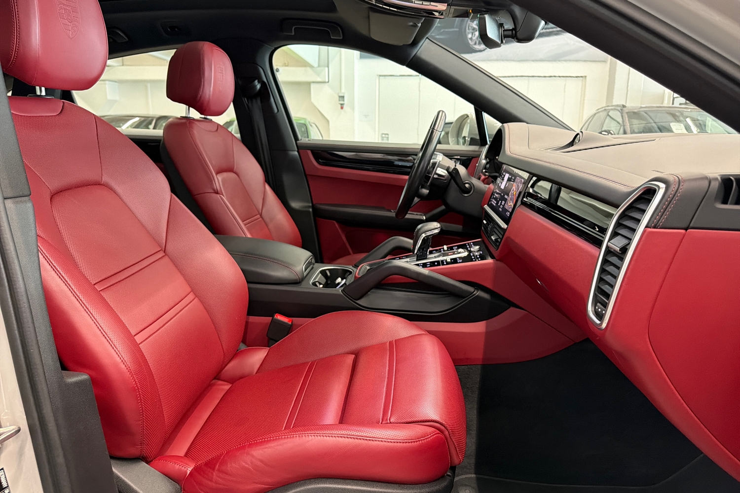 Porsche Cayenne vaihtoauto