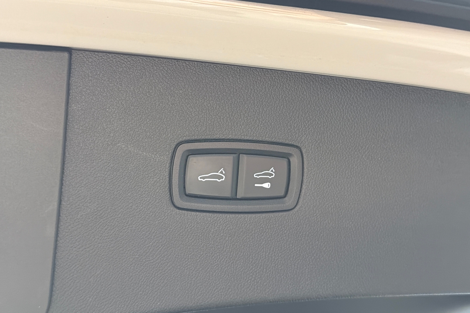 Porsche Cayenne vaihtoauto