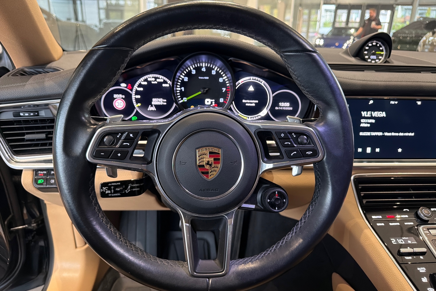 Porsche Panamera vaihtoauto