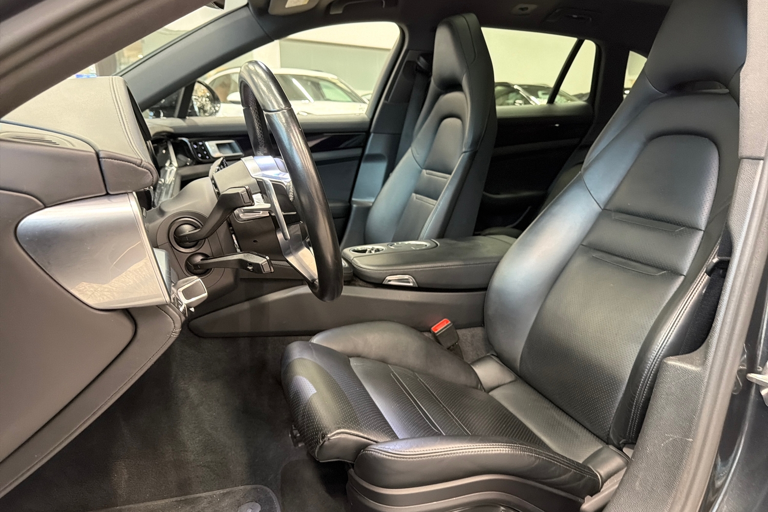 Porsche Panamera vaihtoauto