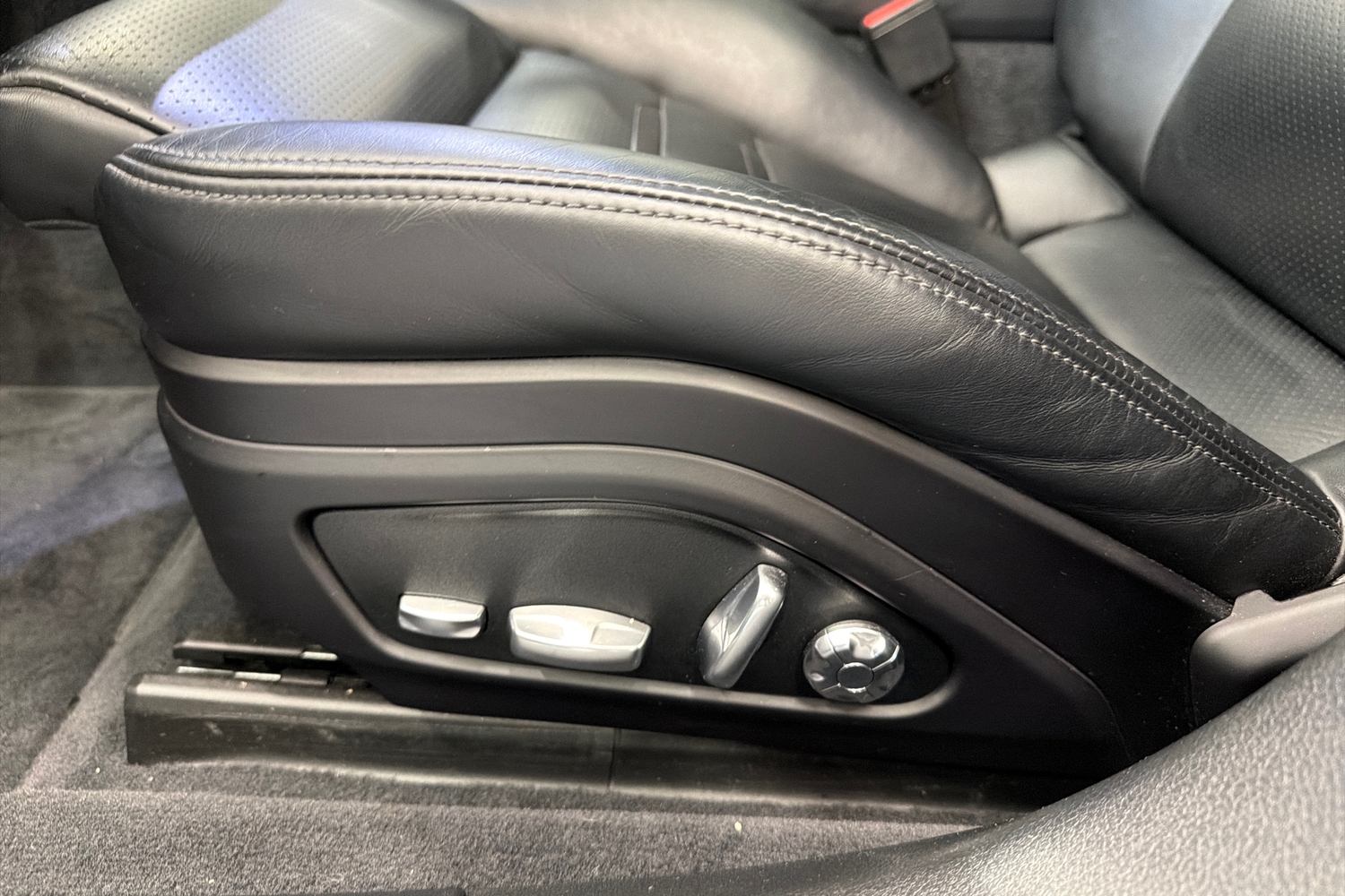 Porsche Panamera vaihtoauto