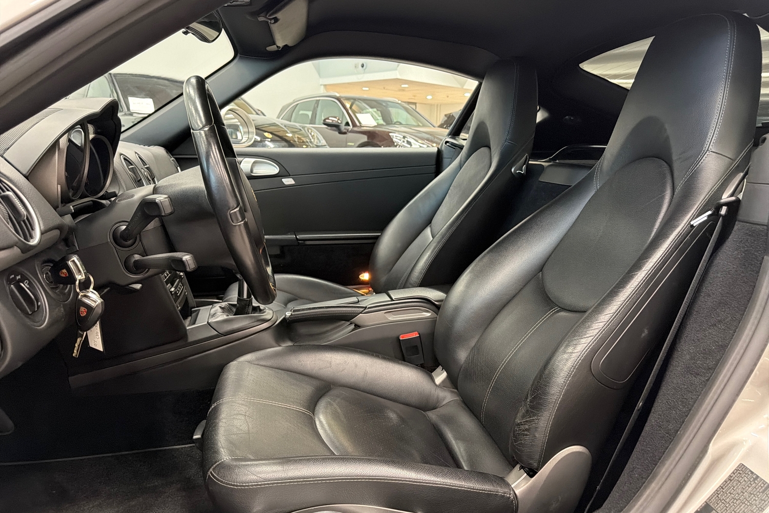 Porsche Cayman vaihtoauto