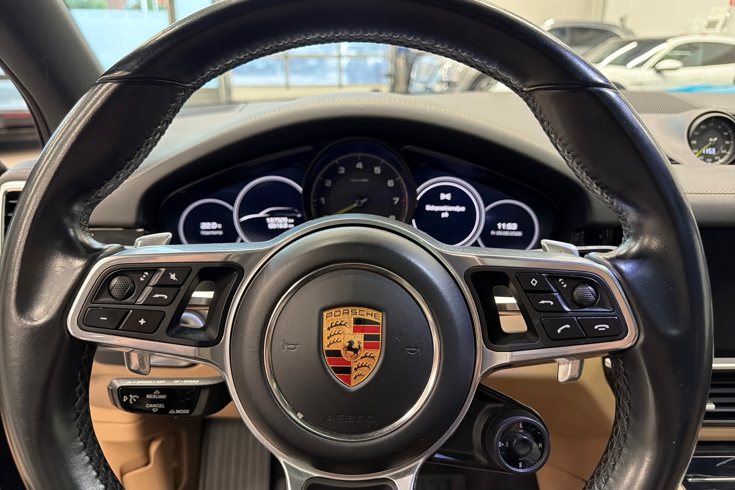 Porsche Cayenne vaihtoauto