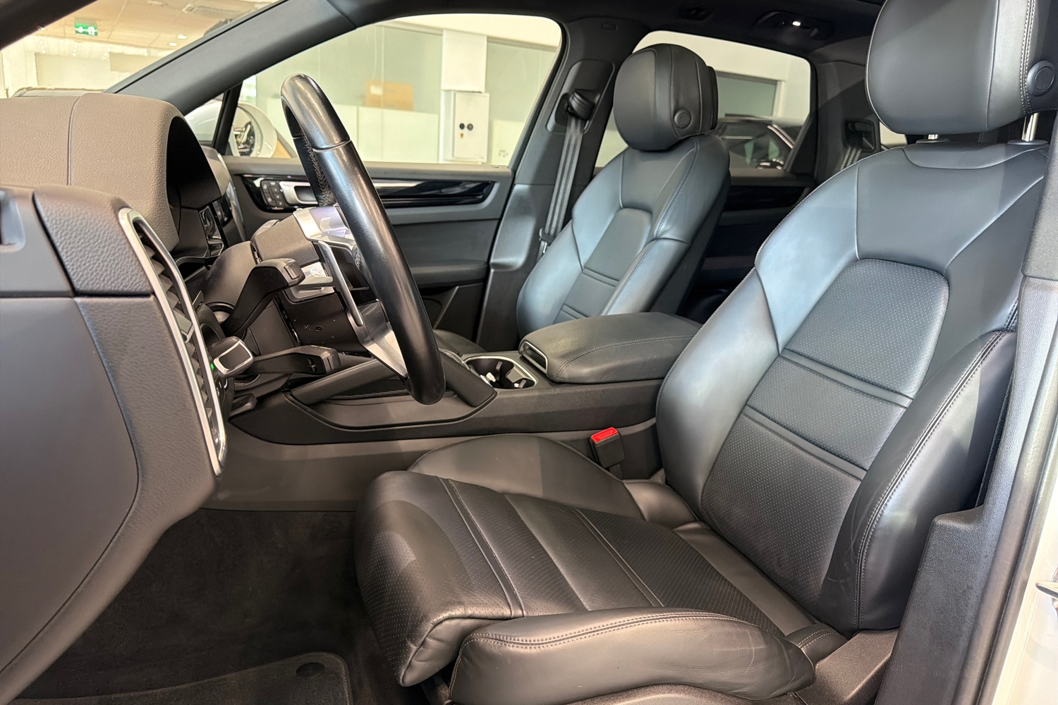 Porsche Cayenne vaihtoauto