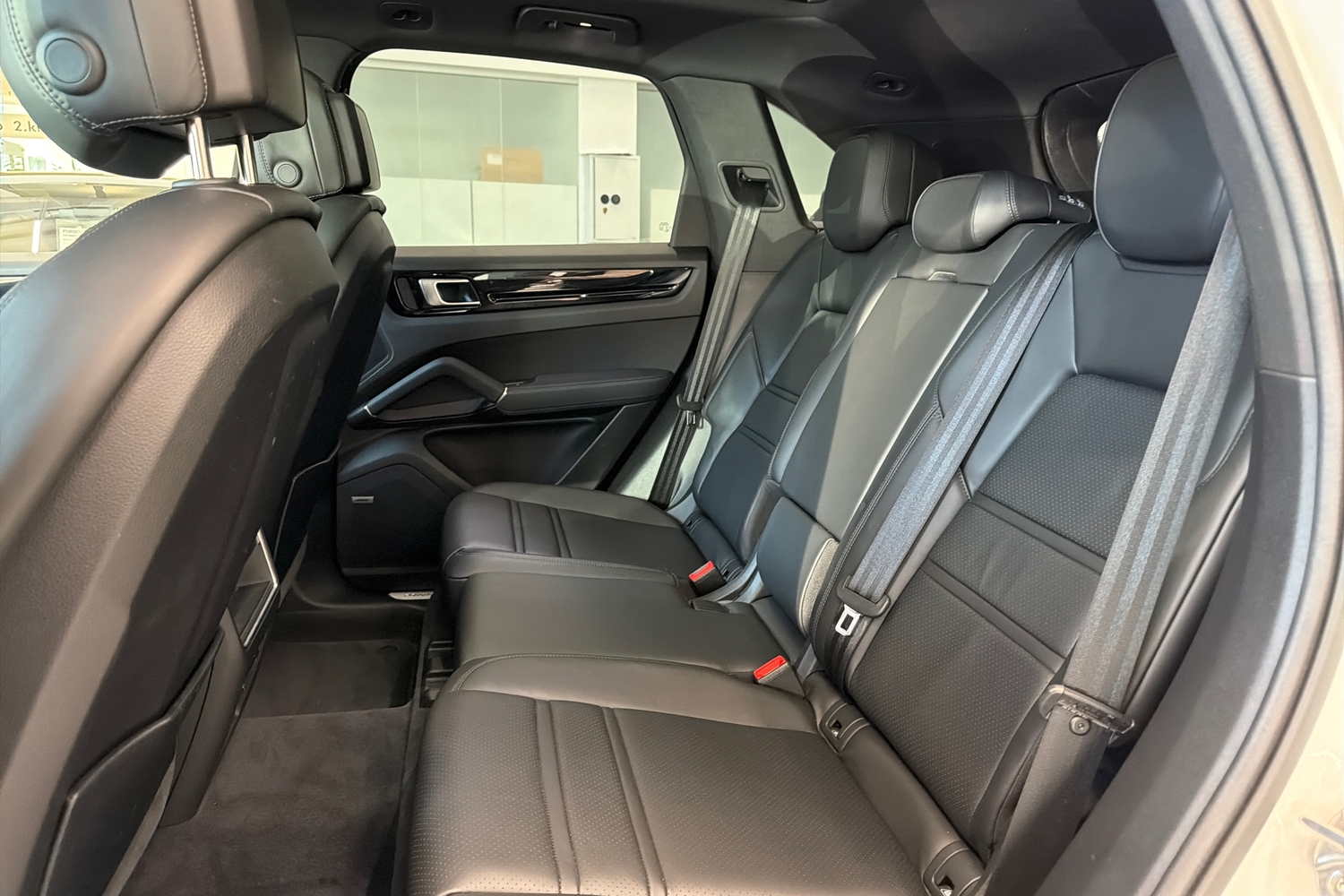 Porsche Cayenne vaihtoauto