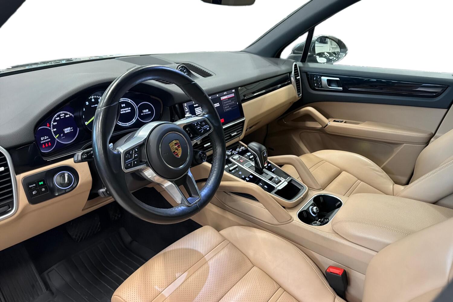 Porsche Cayenne vaihtoauto