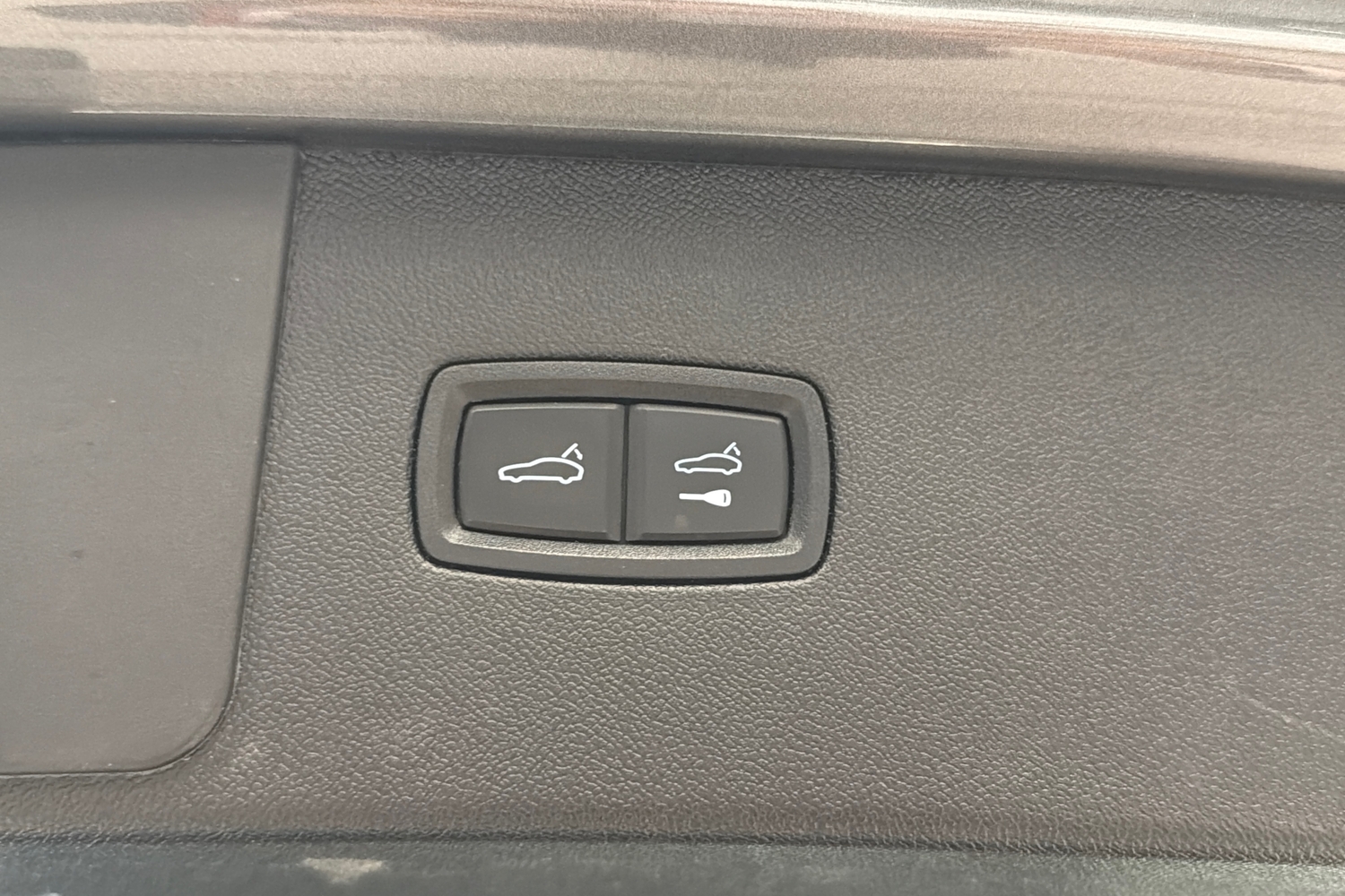 Porsche Cayenne vaihtoauto