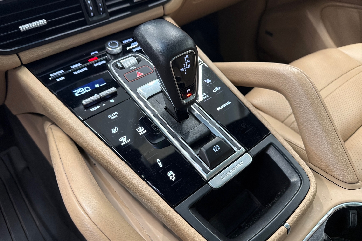 Porsche Cayenne vaihtoauto