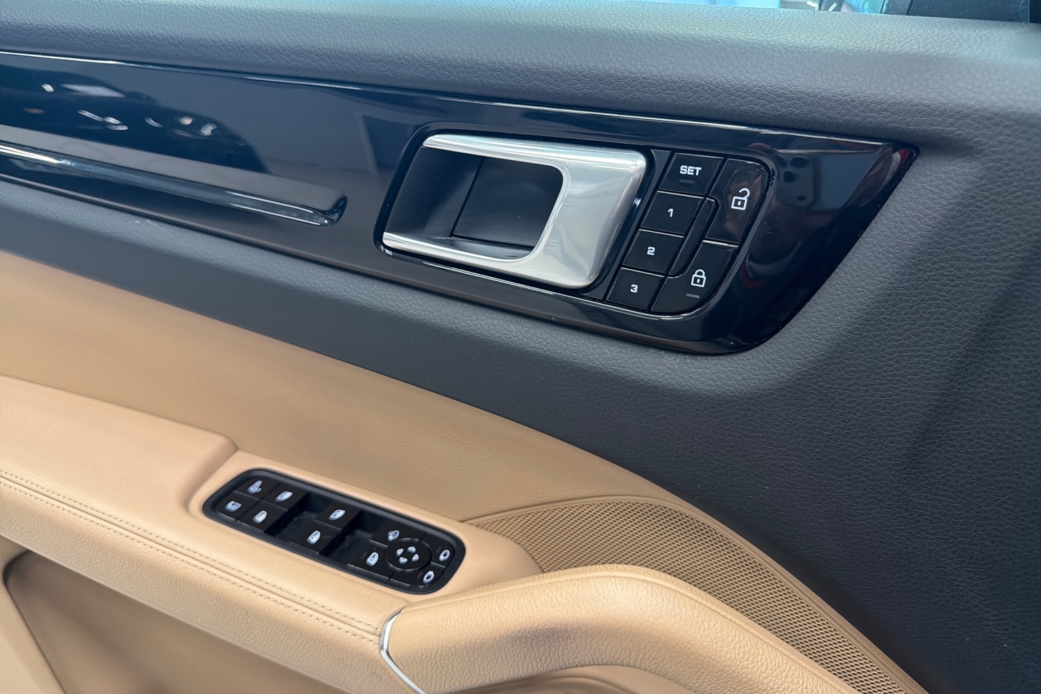 Porsche Cayenne vaihtoauto