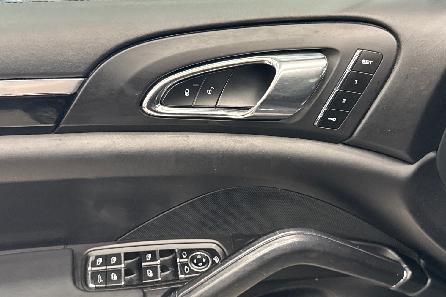Porsche Cayenne vaihtoauto