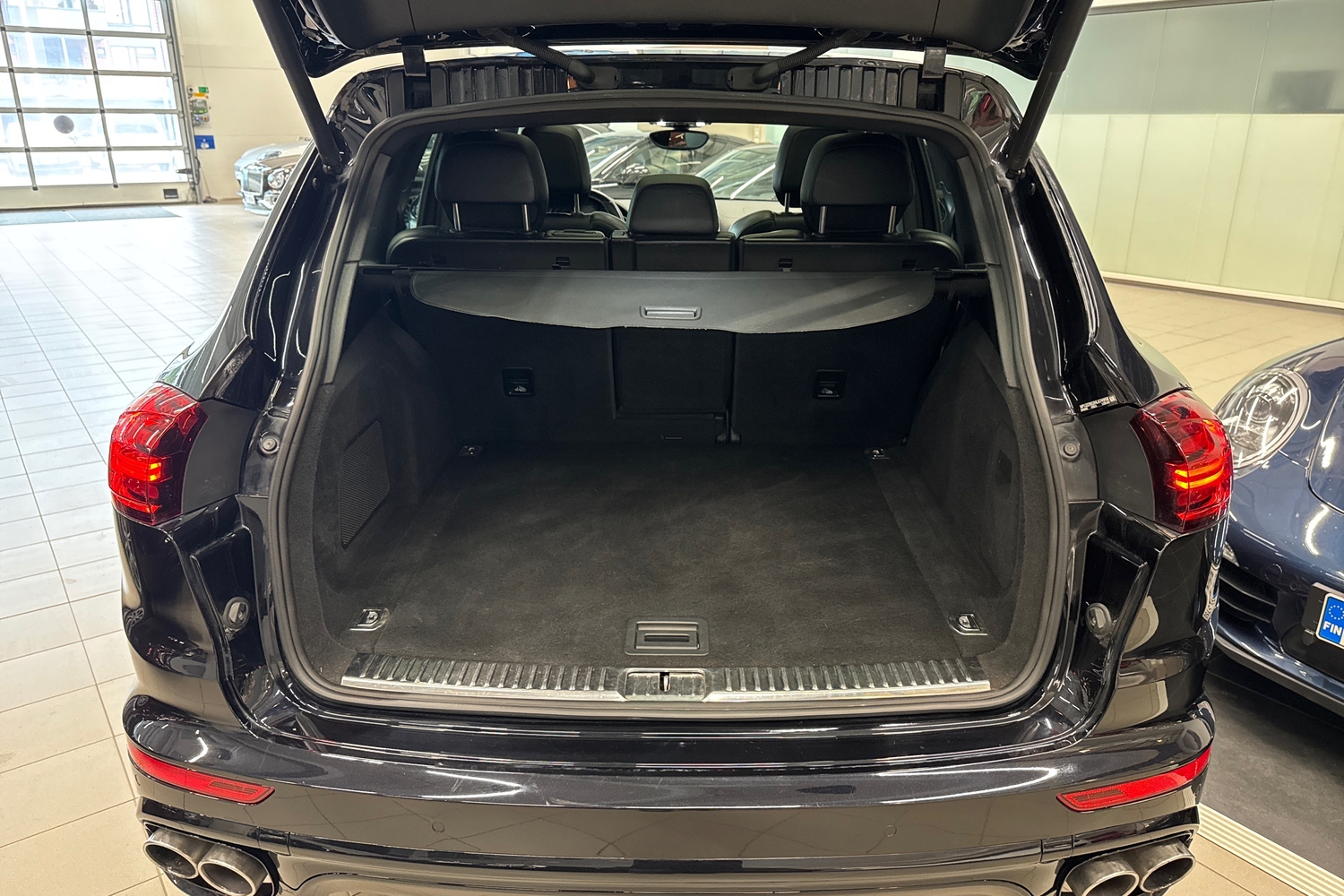 Porsche Cayenne vaihtoauto
