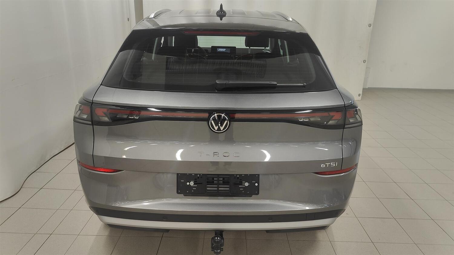 Volkswagen T-Roc vaihtoauto