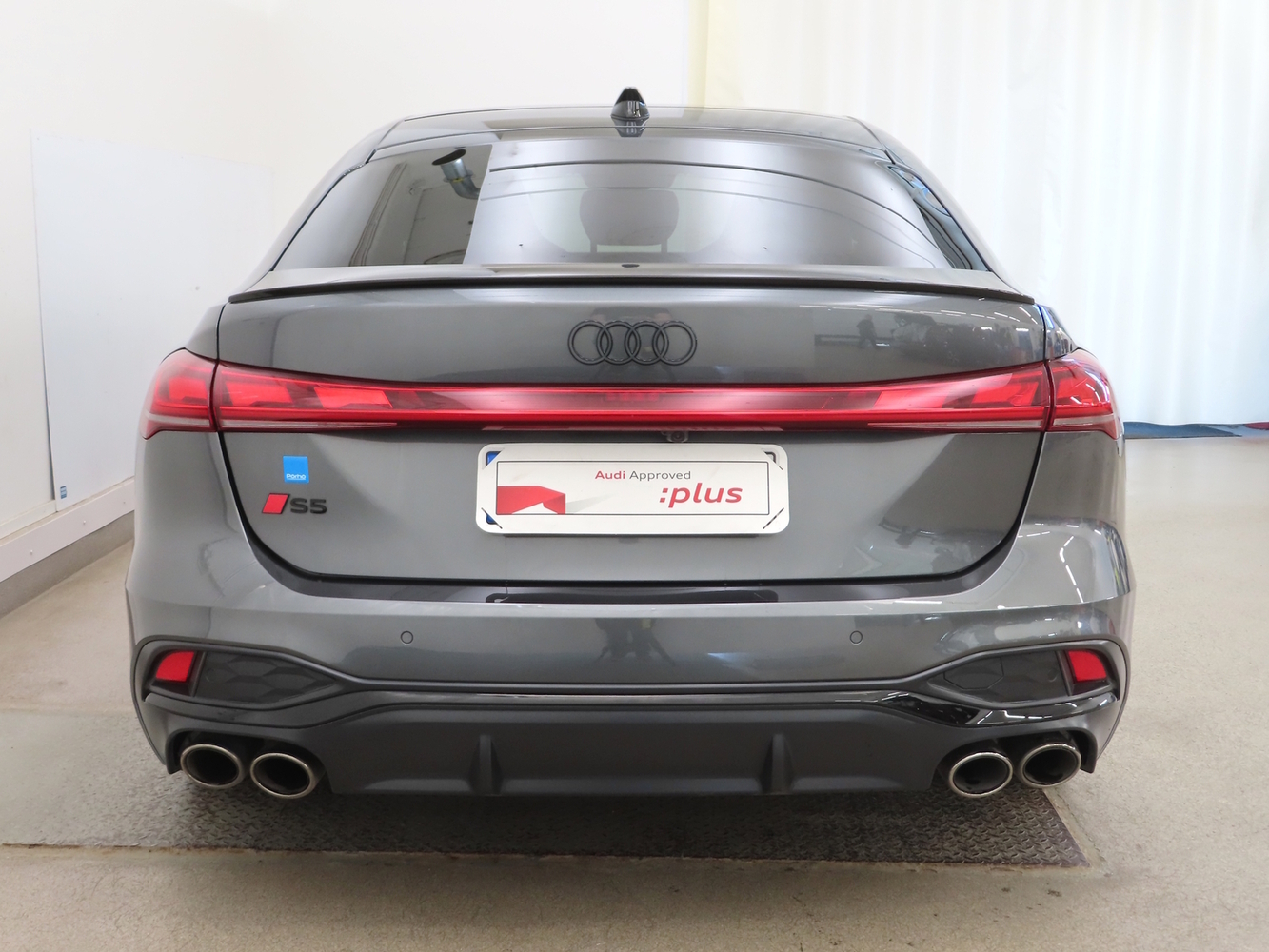 Audi S5 vaihtoauto