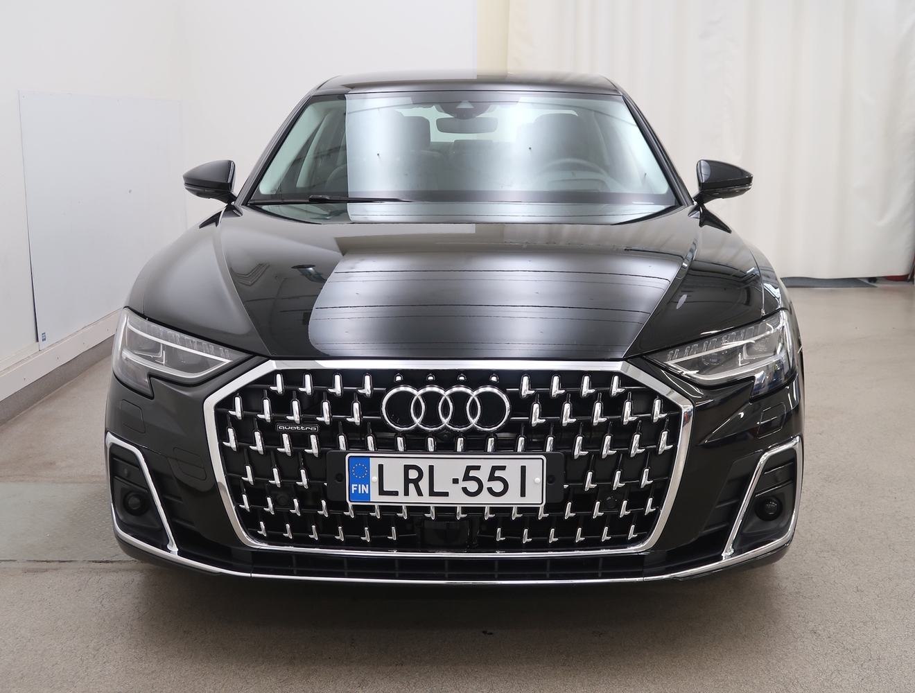 Audi A8 vaihtoauto