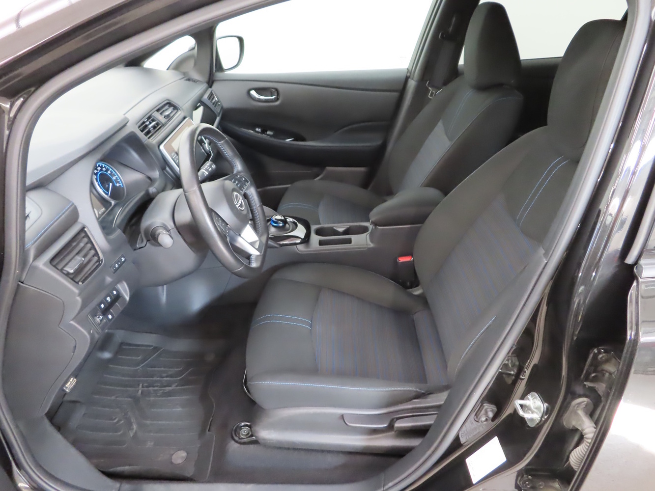Nissan Leaf vaihtoauto