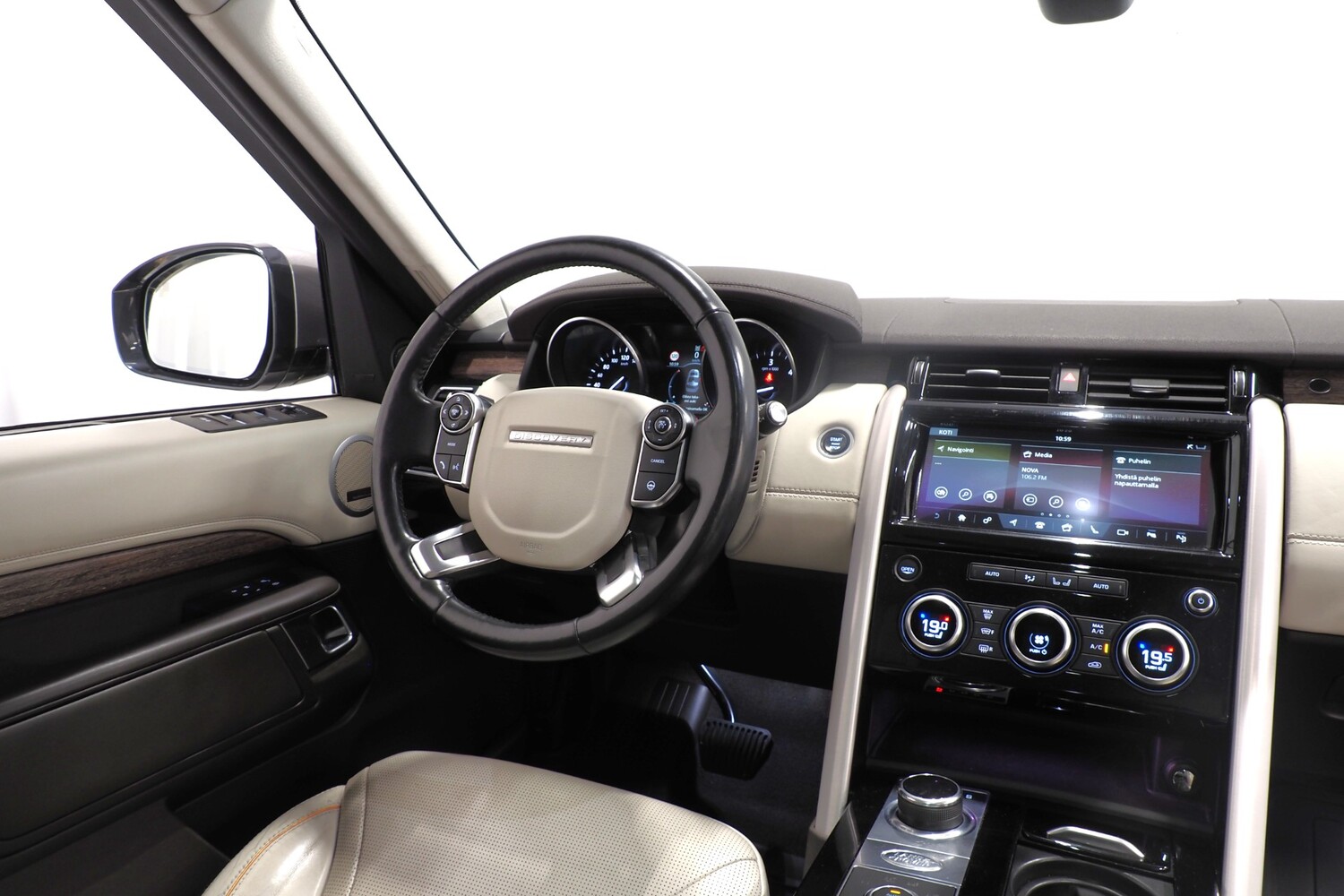 Land Rover Discovery vaihtoauto