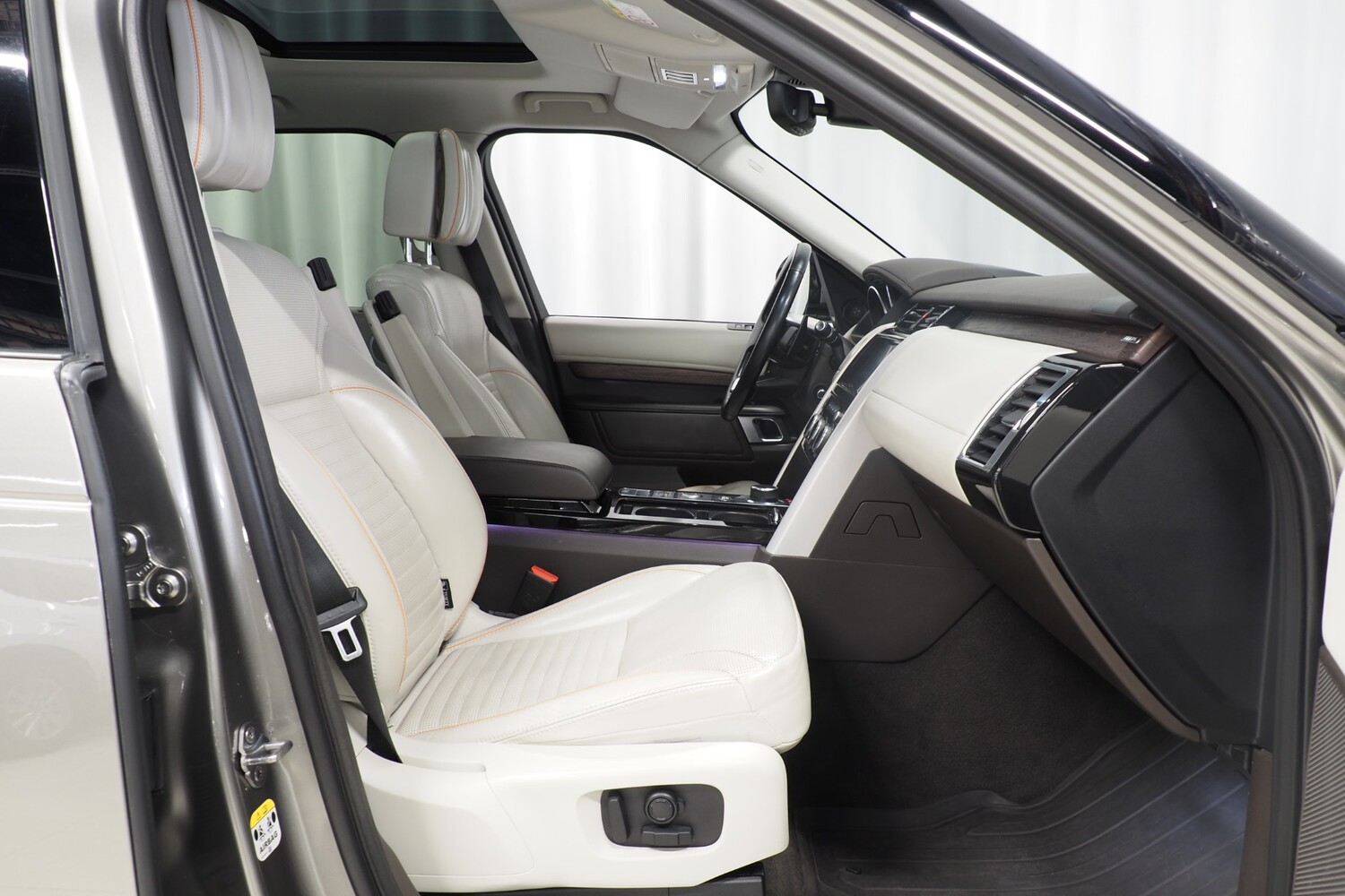 Land Rover Discovery vaihtoauto