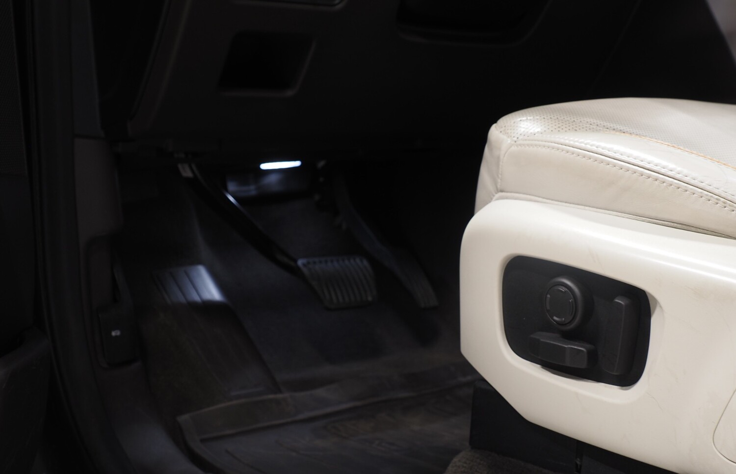Land Rover Discovery vaihtoauto