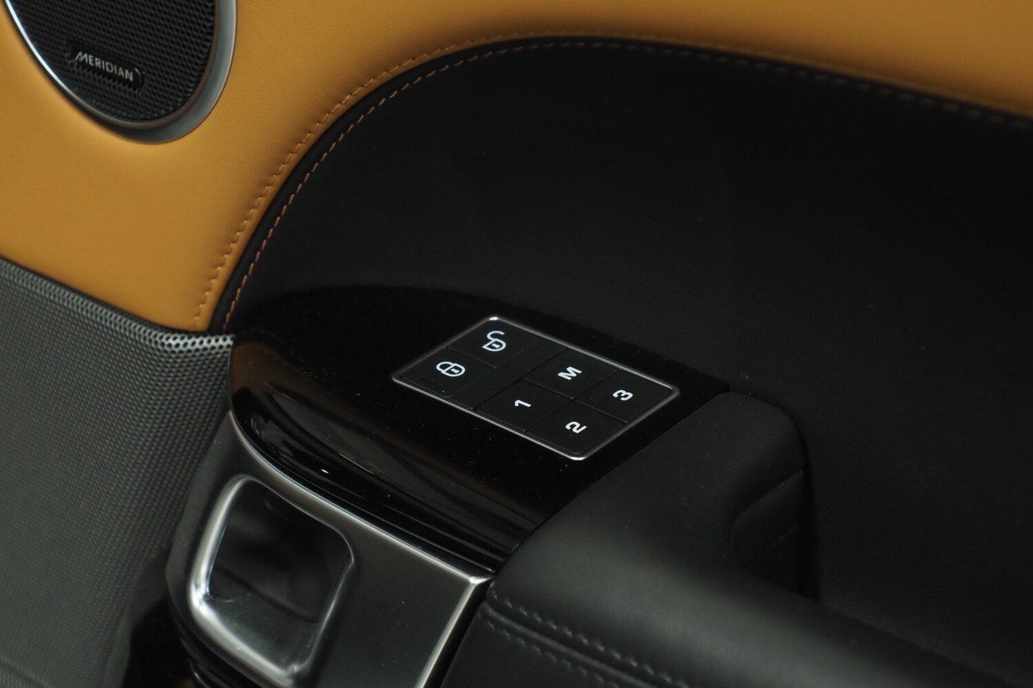 Land Rover Range Rover Sport vaihtoauto