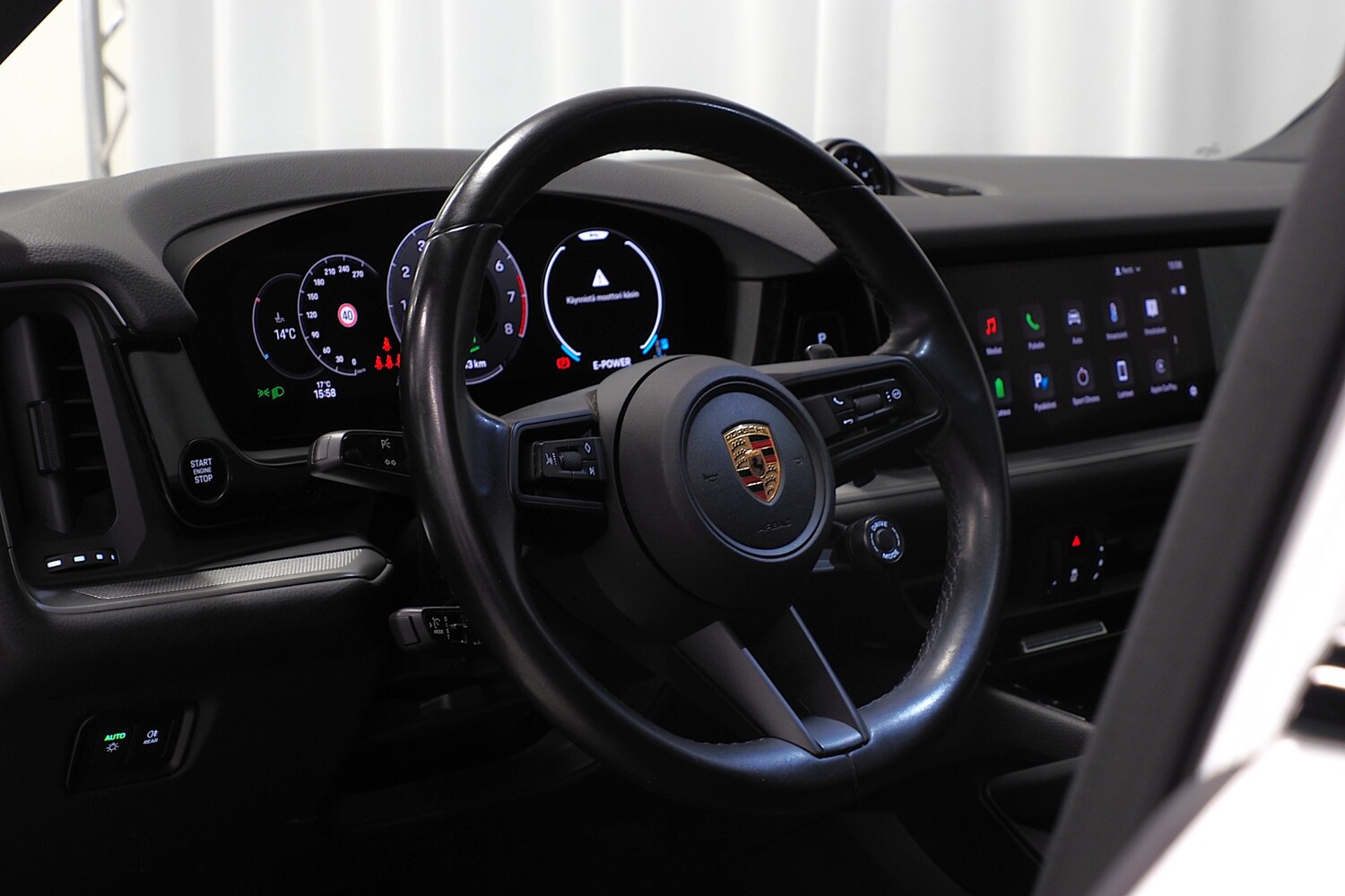 Porsche Cayenne vaihtoauto