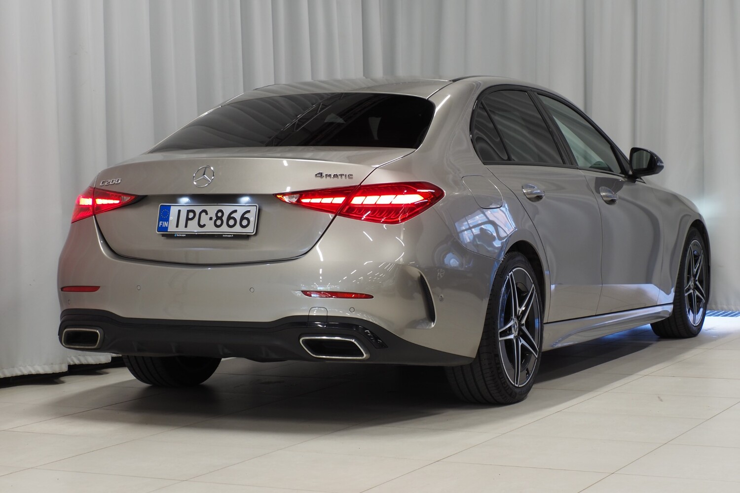 Mercedes-Benz C vaihtoauto