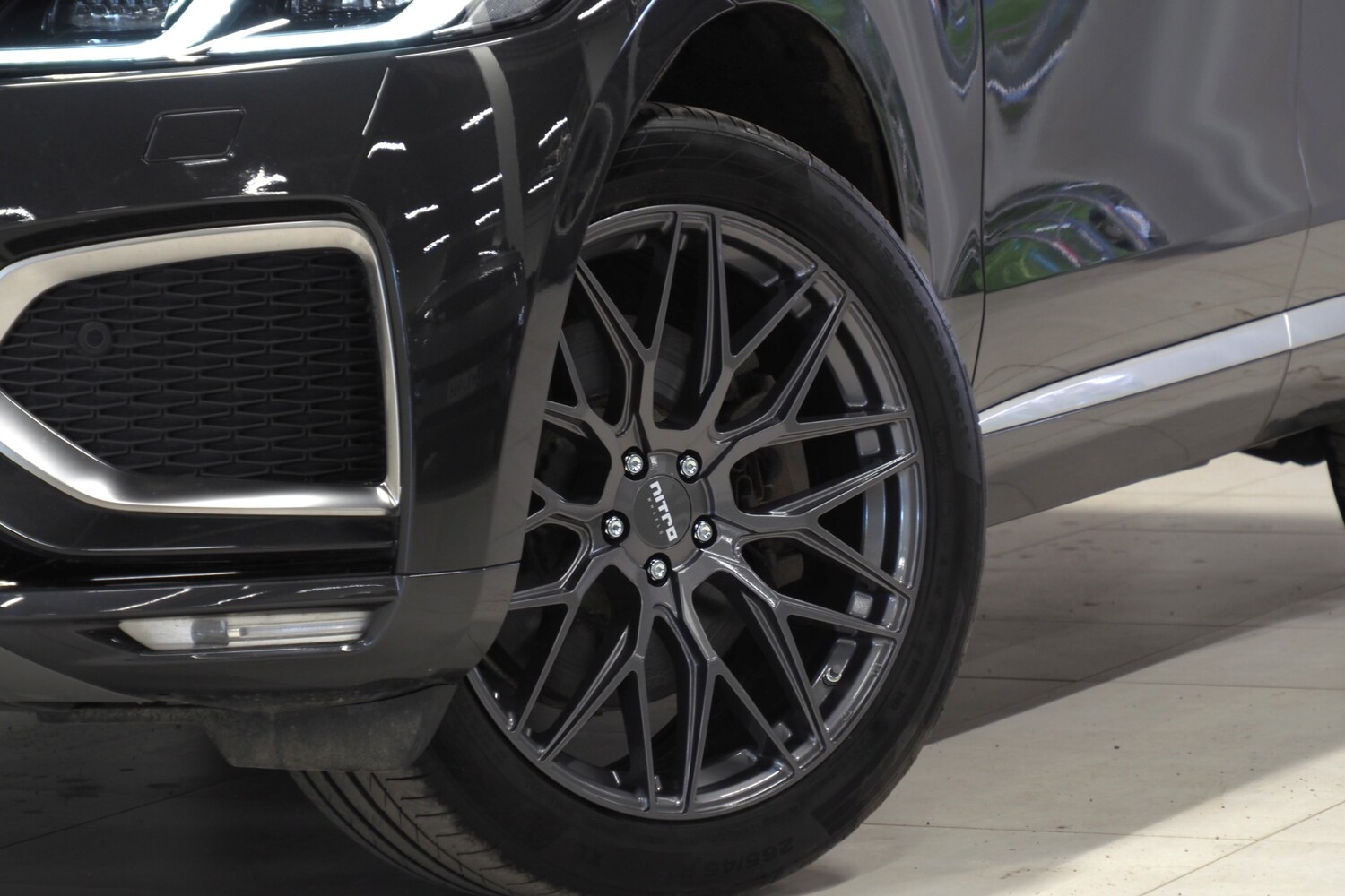 Jaguar F-PACE vaihtoauto