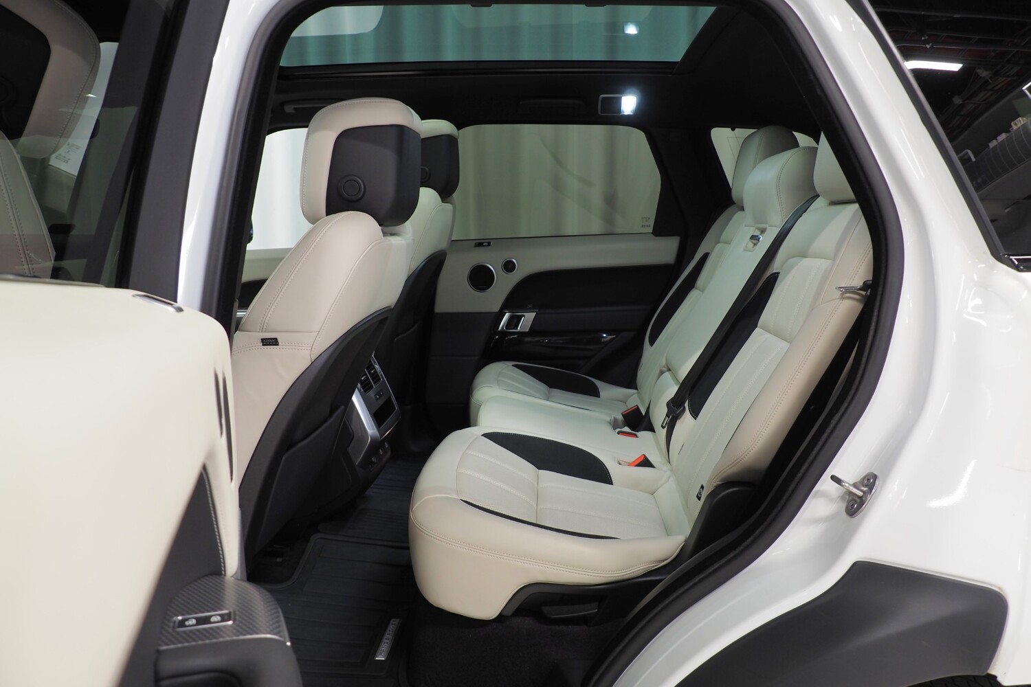 Land Rover Range Rover Sport vaihtoauto