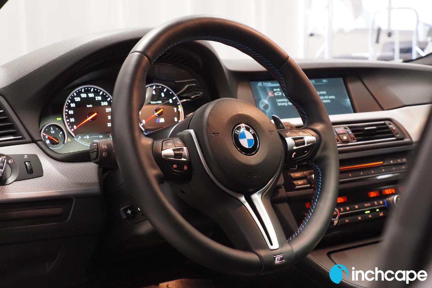 BMW M5 vaihtoauto