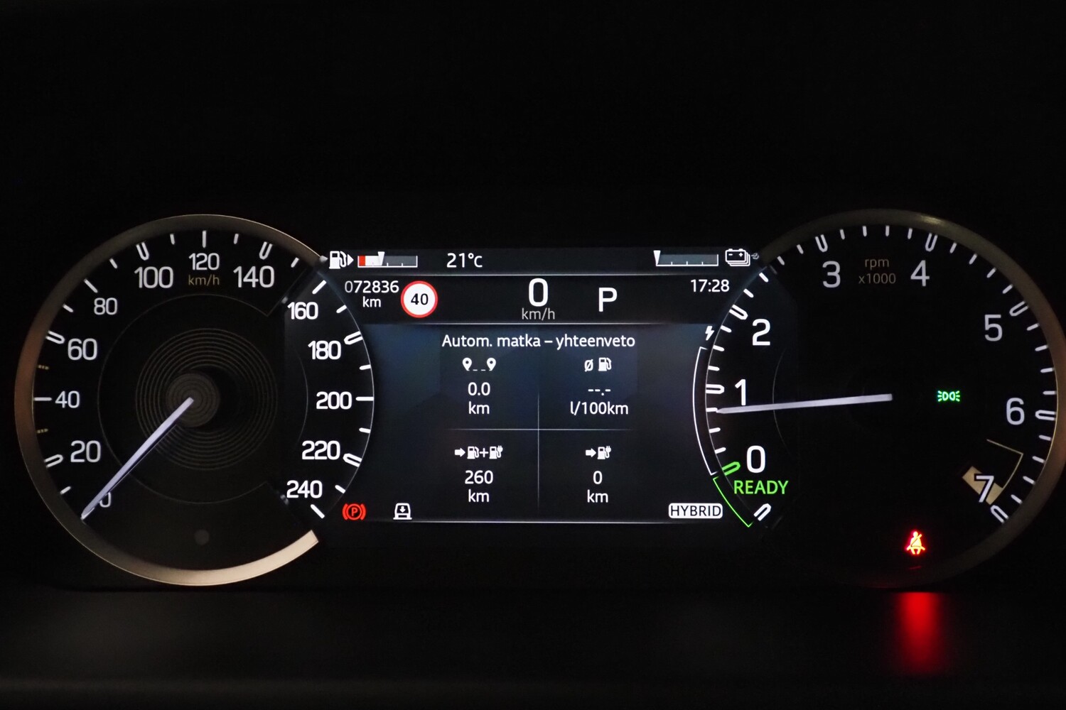 Land Rover Defender vaihtoauto