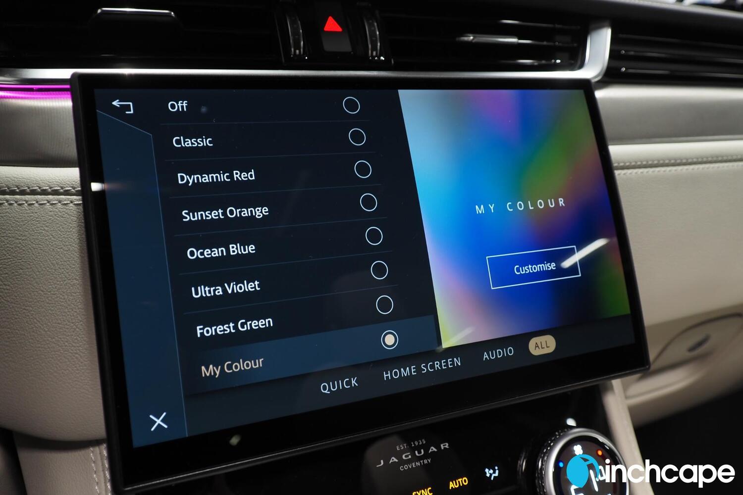 Jaguar F-PACE vaihtoauto