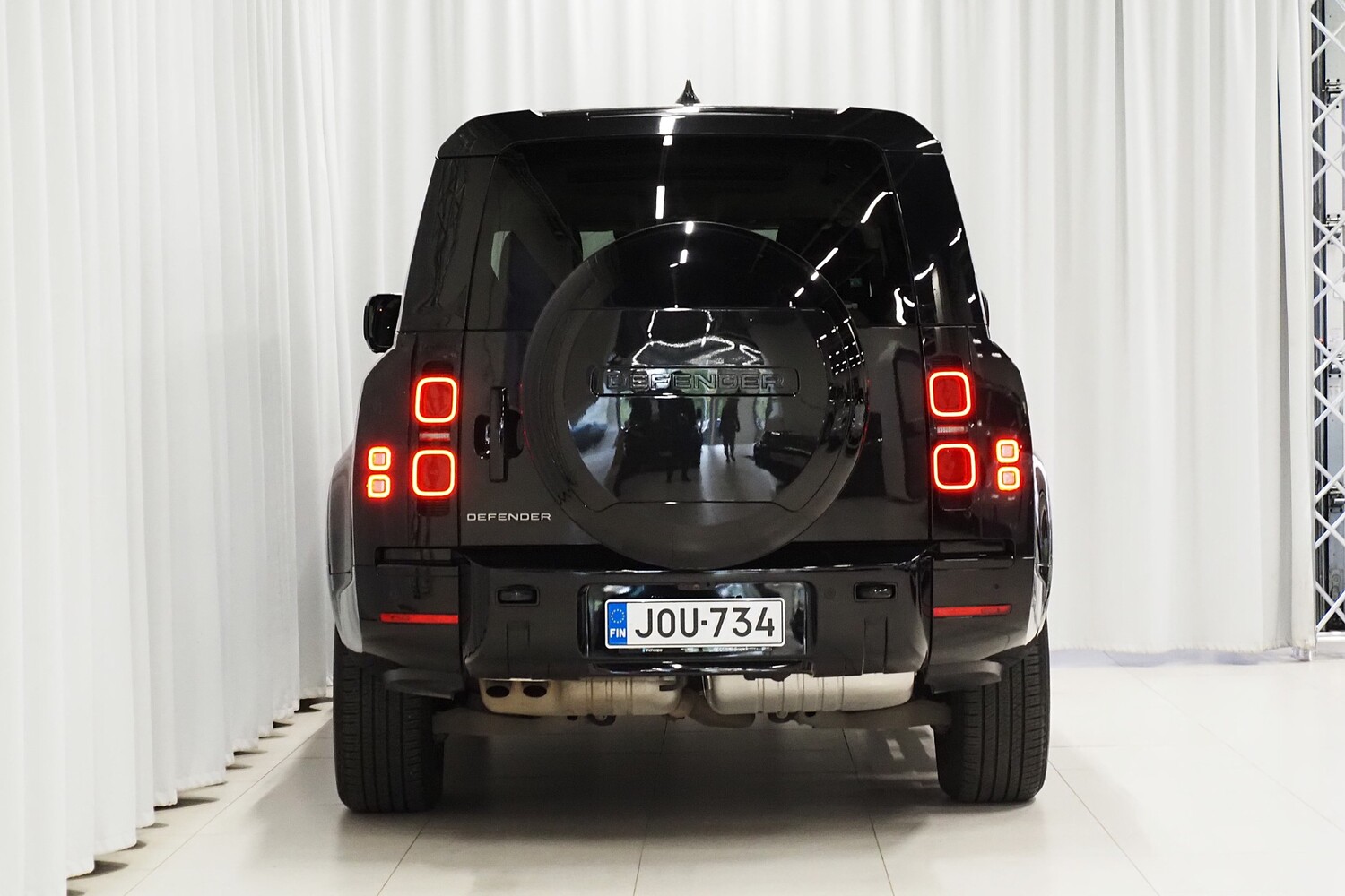 Land Rover Defender vaihtoauto