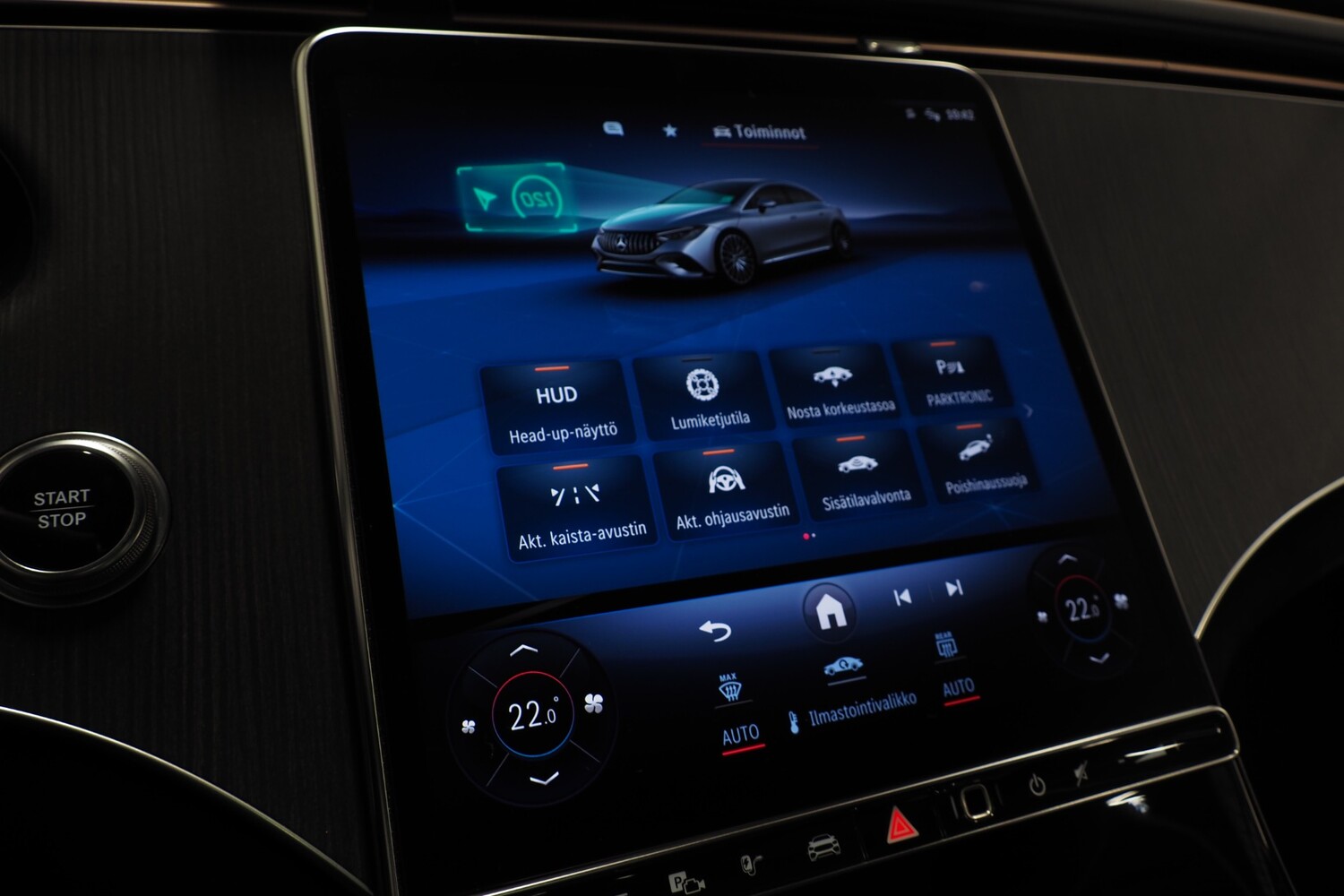 Mercedes-Benz EQE vaihtoauto