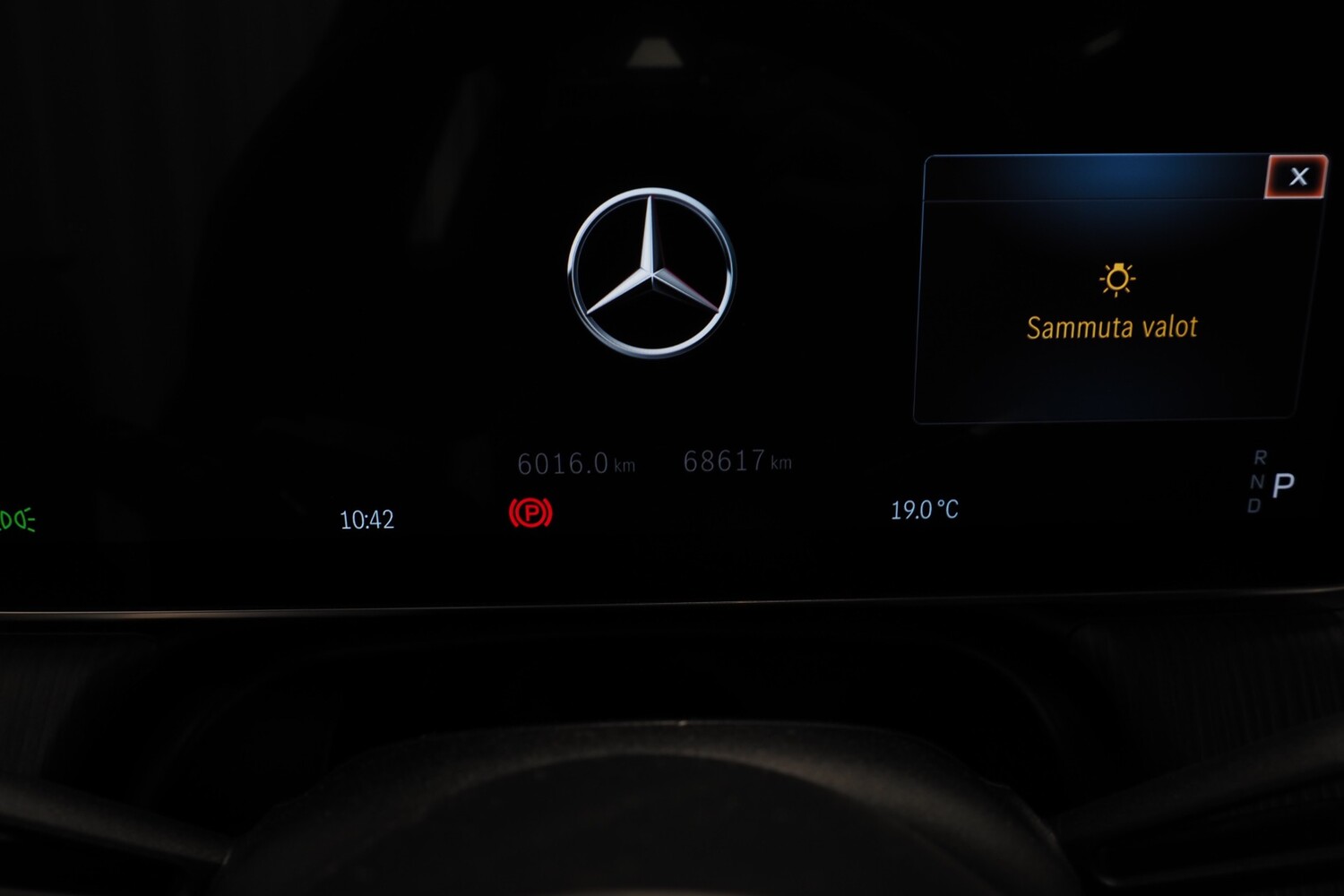 Mercedes-Benz EQE vaihtoauto