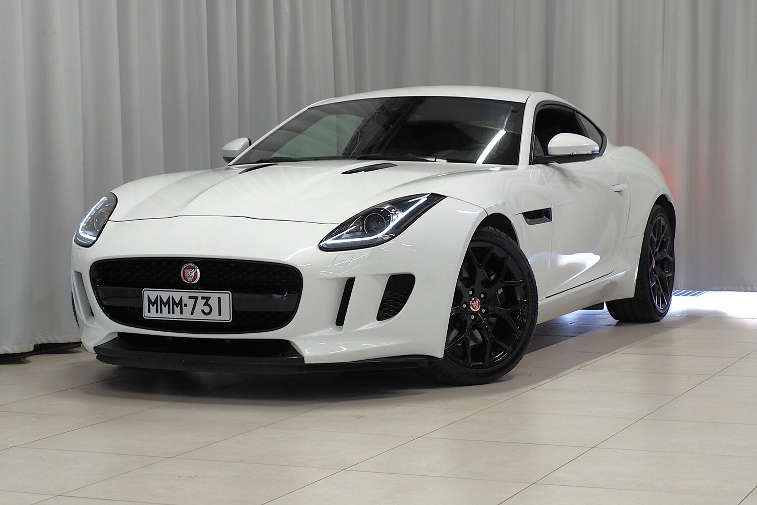 Jaguar F-Type vaihtoauto