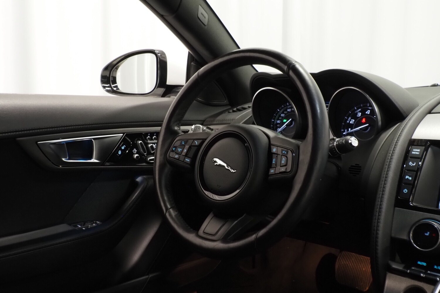 Jaguar F-Type vaihtoauto