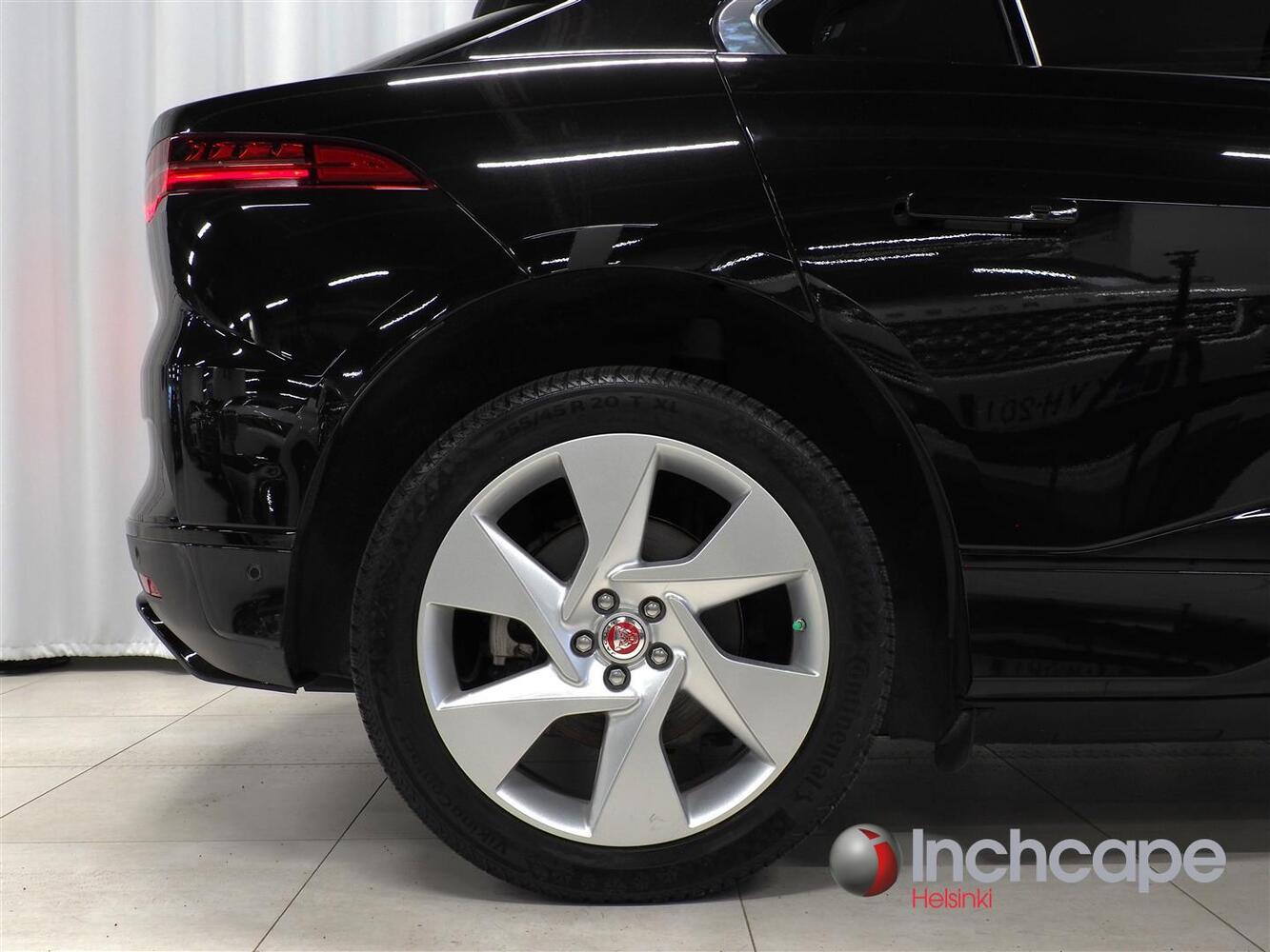 Jaguar I-PACE vaihtoauto