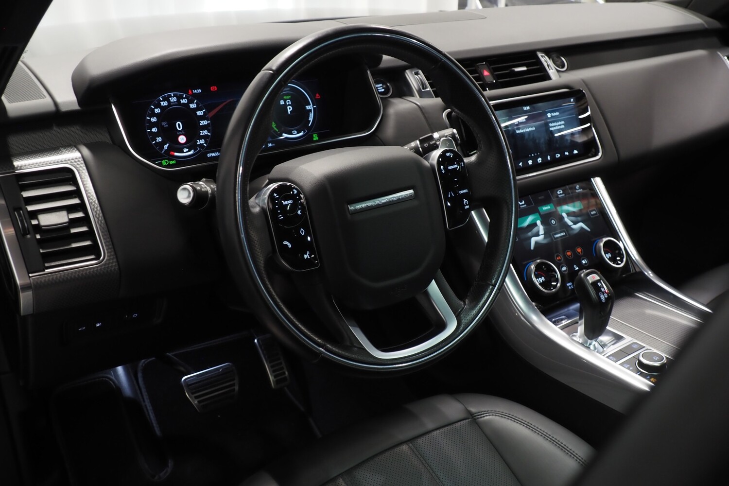 Land Rover Range Rover Sport vaihtoauto