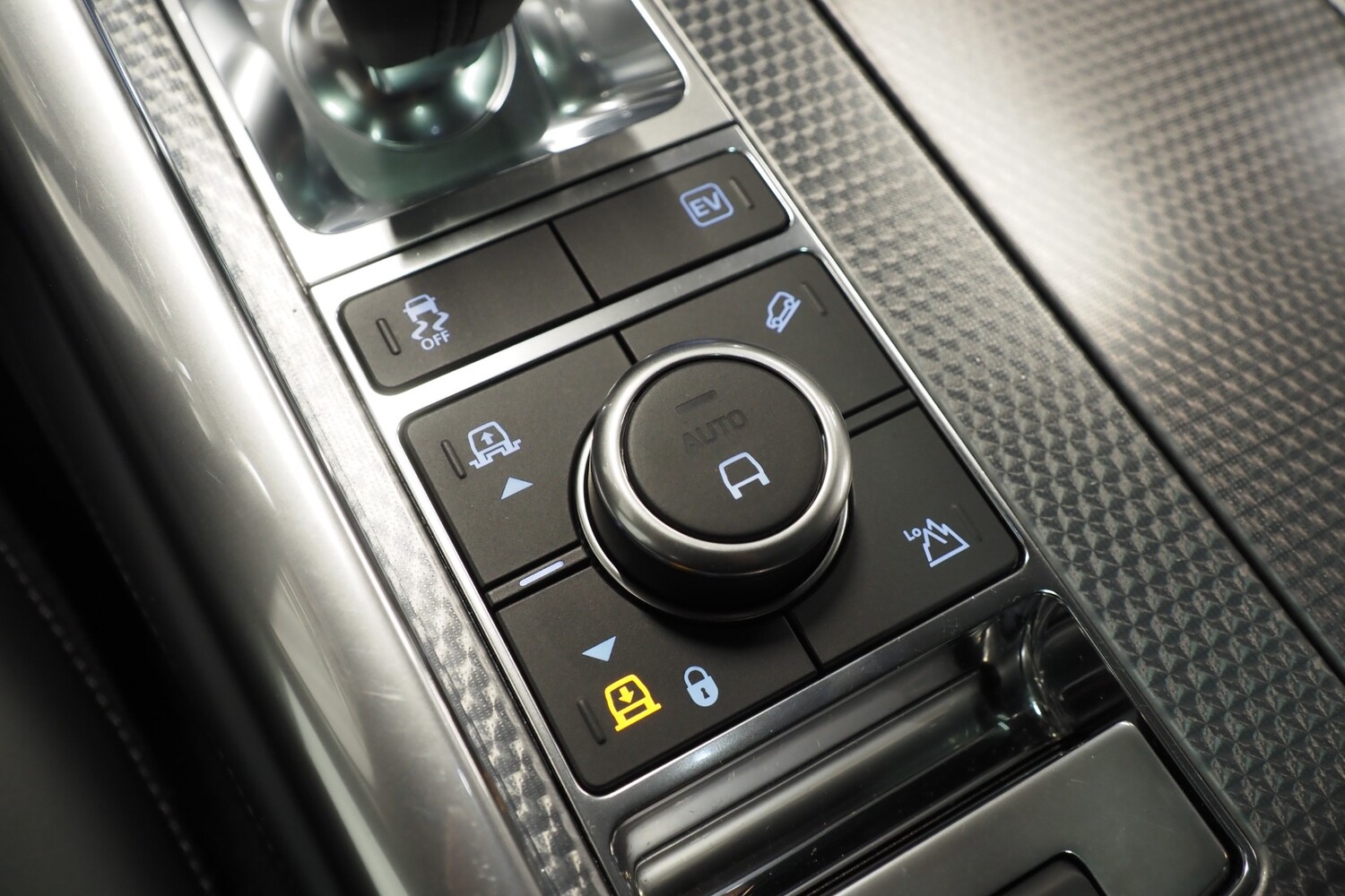 Land Rover Range Rover Sport vaihtoauto
