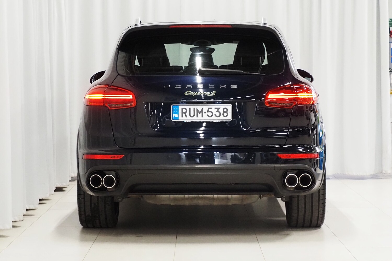 Porsche Cayenne vaihtoauto