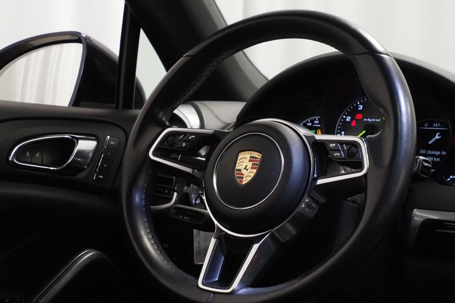 Porsche Cayenne vaihtoauto