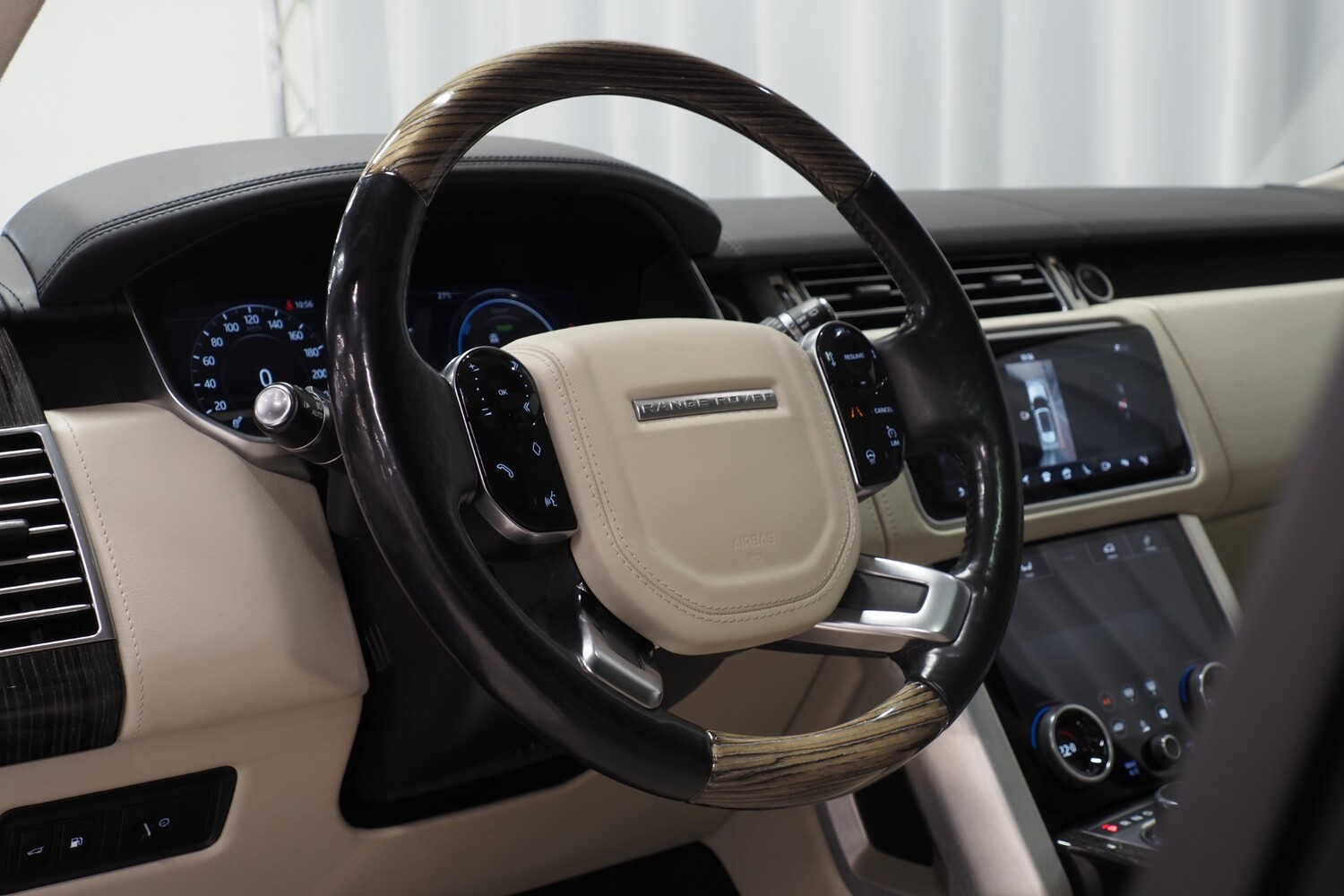 Land Rover Range Rover vaihtoauto