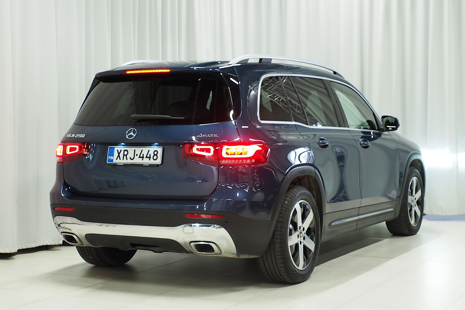 Mercedes-Benz GLB vaihtoauto